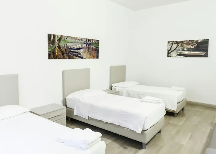 Auf Dem Messegelaende 14- In Der Naehe Des Zentrums Und Gegenueber Dem Messegelaend By Interhome Apartman