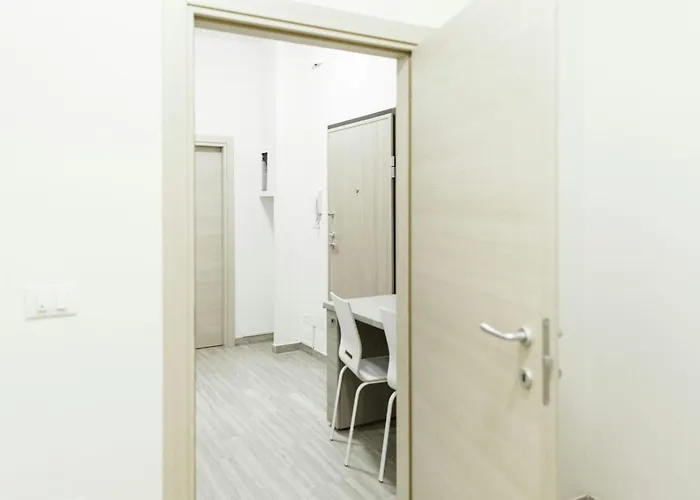 Auf Dem Messegelaende 14- In Der Naehe Des Zentrums Und Gegenueber Dem Messegelaend By Interhome * Bologna